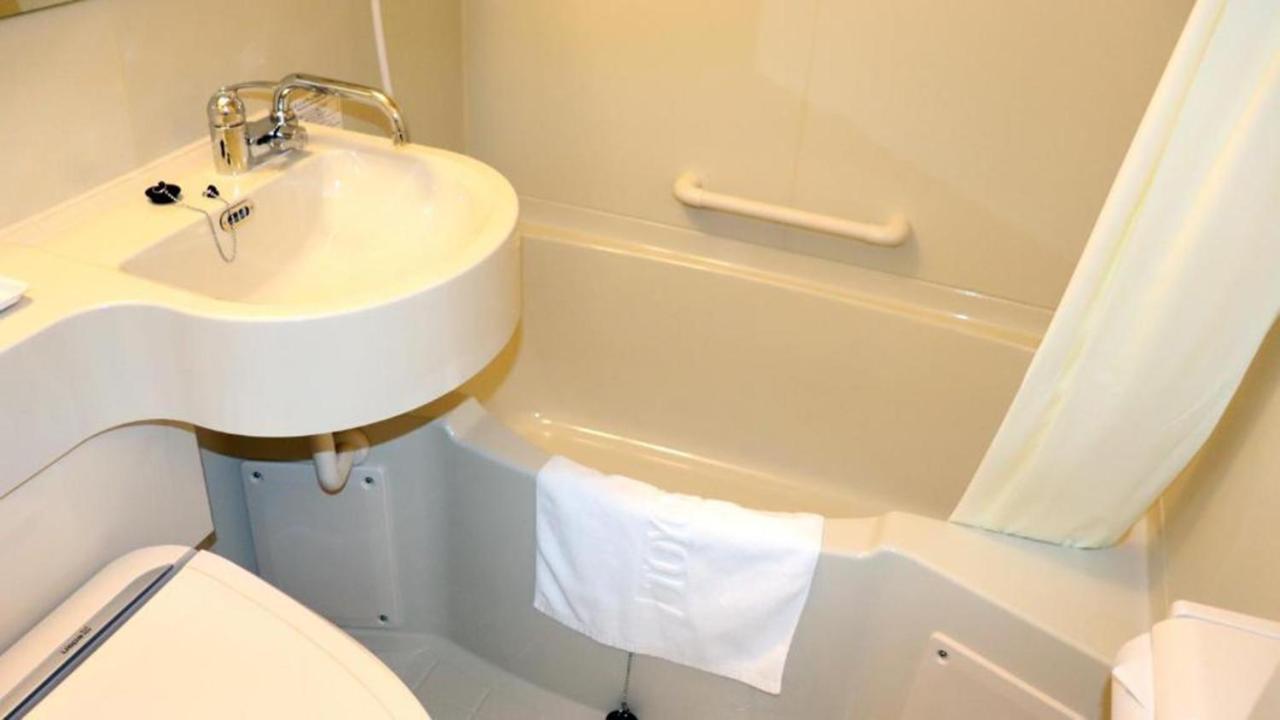 Toyoko Inn Gumma Isesaki Ekimae Экстерьер фото