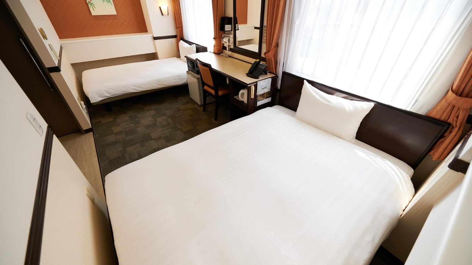 Toyoko Inn Gumma Isesaki Ekimae Номер фото
